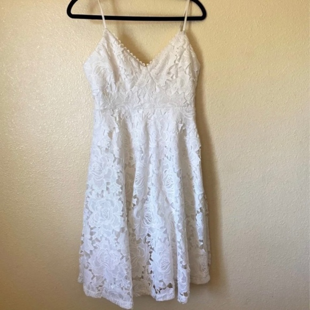 White lace dress